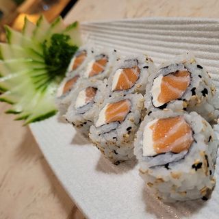 71. Uramaki Philadelphia 8 Peças