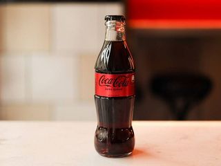 Кока-кола, скло (250ml)
