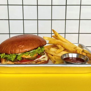 Чикен Чиз бургер /SET