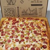 Піца Баварська ціла