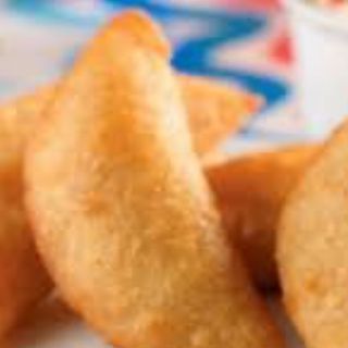 Empanaditas mixtas de carne mechada y queso (4 unidades)