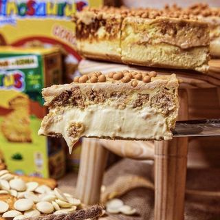 Dino White con trozos