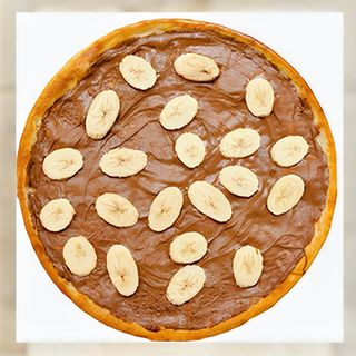 Пица с шоколад и банан (30см)