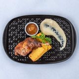 Заешко бутче с ризото манатарки(400г)