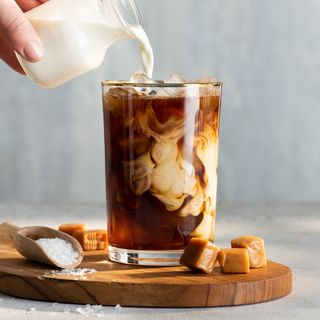café glacé caramel