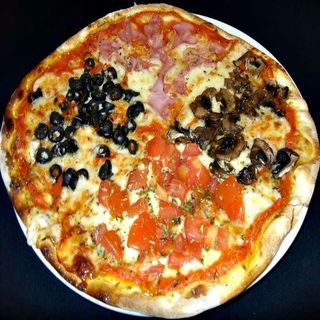 Pizza Quatro Stagioni (Mediana)