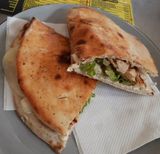 Pileći Calzona Sendvič