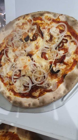 Pizza Infantil Salsiccia Hot (24 cm.)