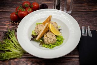 Salată de ton