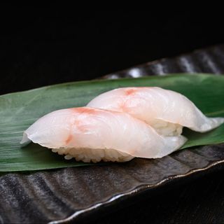 50. Branzino 4  pezzi