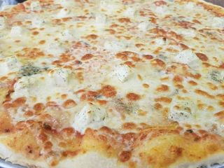 Pizza Cuatro Quesos (Mediana)