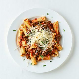 Ziti alla genovese con carne