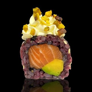 Uramaki black pistacchio 