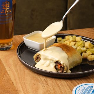 შტრუდელი ხბოს ხორცით