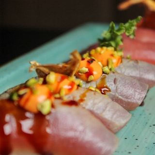 860. Nigiri misti*/**