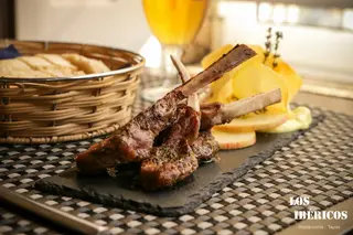 Chuletas de Cordero Al Plancha