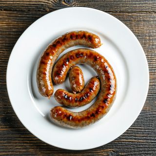 Cârnăţi de casă la tigaie