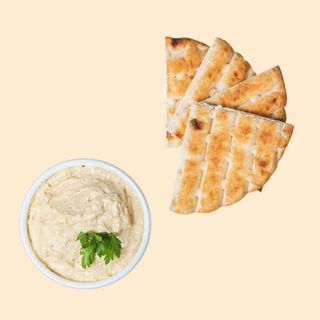 Chlebek pita + hummus