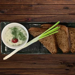 Помазанка з сала та часнику (120г)