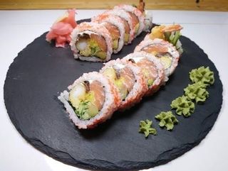 California Ebi Tempura De Luxe (10szt.)