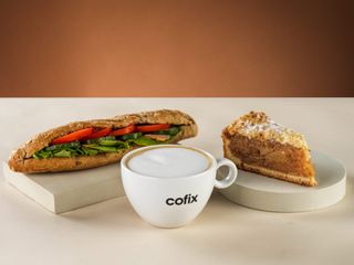 Zestaw na większy głód z Cappuccino L