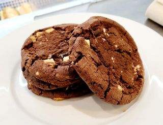 2 Cookies De Chocolate con trocitos chocolate blanco (80 G.)