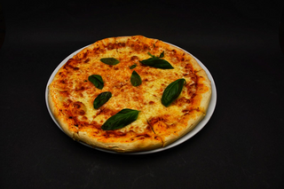 PIZZA MARGHERITA