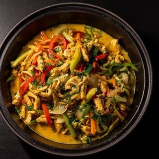 Mixto De Verduras En Salsa Curry