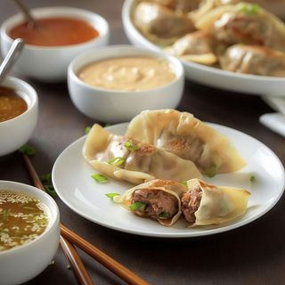 15E. Gyoza Casera De Ternera Salsa Ponzu