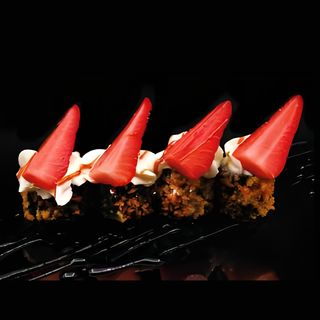 162 Ichigo maki fritto - 4 pezzi