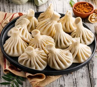 5 ცალი ხინკალი სოკოთი