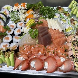 T99 caixa grande com sashimi [72pcs]