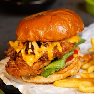 Балабургер з хрусткою куркою 450 г.