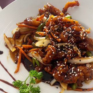 Ternera Crujiente Con Chili Y Salsa Agridulce