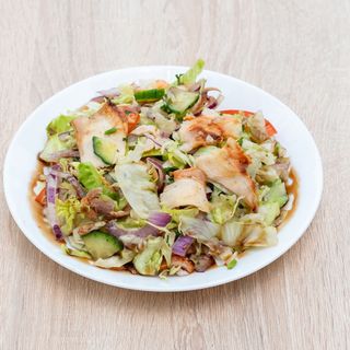 Sałatka z kurczakiem