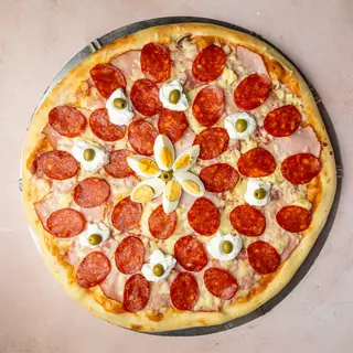 Srpski Market pizza
