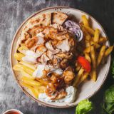 Plato Mixto De Gyro De Cerdo Y Pollo