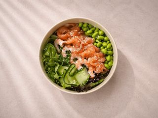 Shrimps & Salmon Bowl