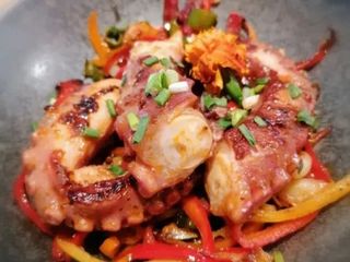 Sauté De Poulpes Aux Légumes