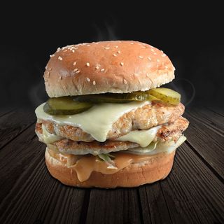 Grand Chicken Cheeseburger 