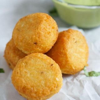 Bolas De Yuca Con Queso