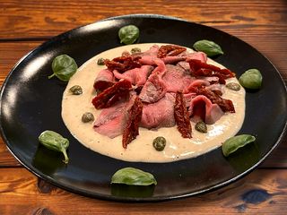 Вітелло Тоннато / Vitello Tonnato (180g)