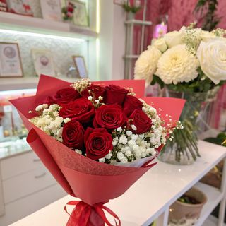 Romance Rouge - 11 Roses Rouges