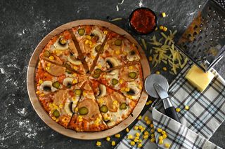 Пица Чикън фийст