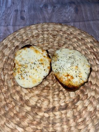 Pan de ajo con queso