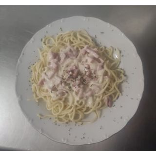 Espaguetis Carbonara