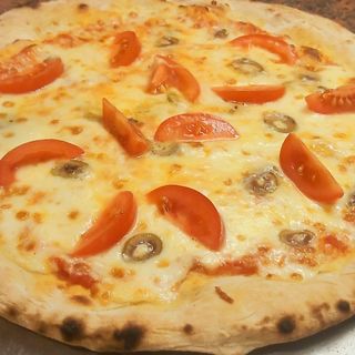 Пица Маргарита с чери домати (32см)