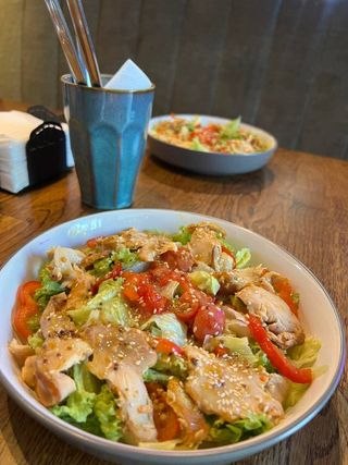 Теплий салат Мілано