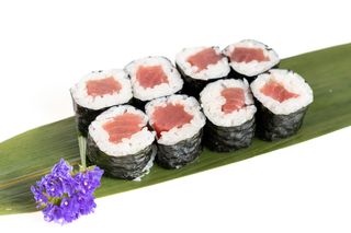 21. Maguro maki - 8 pezzi