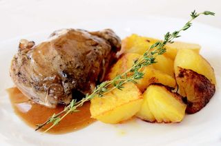 Цял свински джолан гарнитура мачкани картоф (800гр)